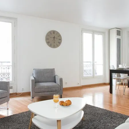 Apartamento Pyramides - Louvre Private París